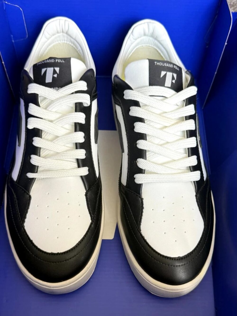 Thousand Fell Women's Court Sneakers Black White Size 7.5 NIB